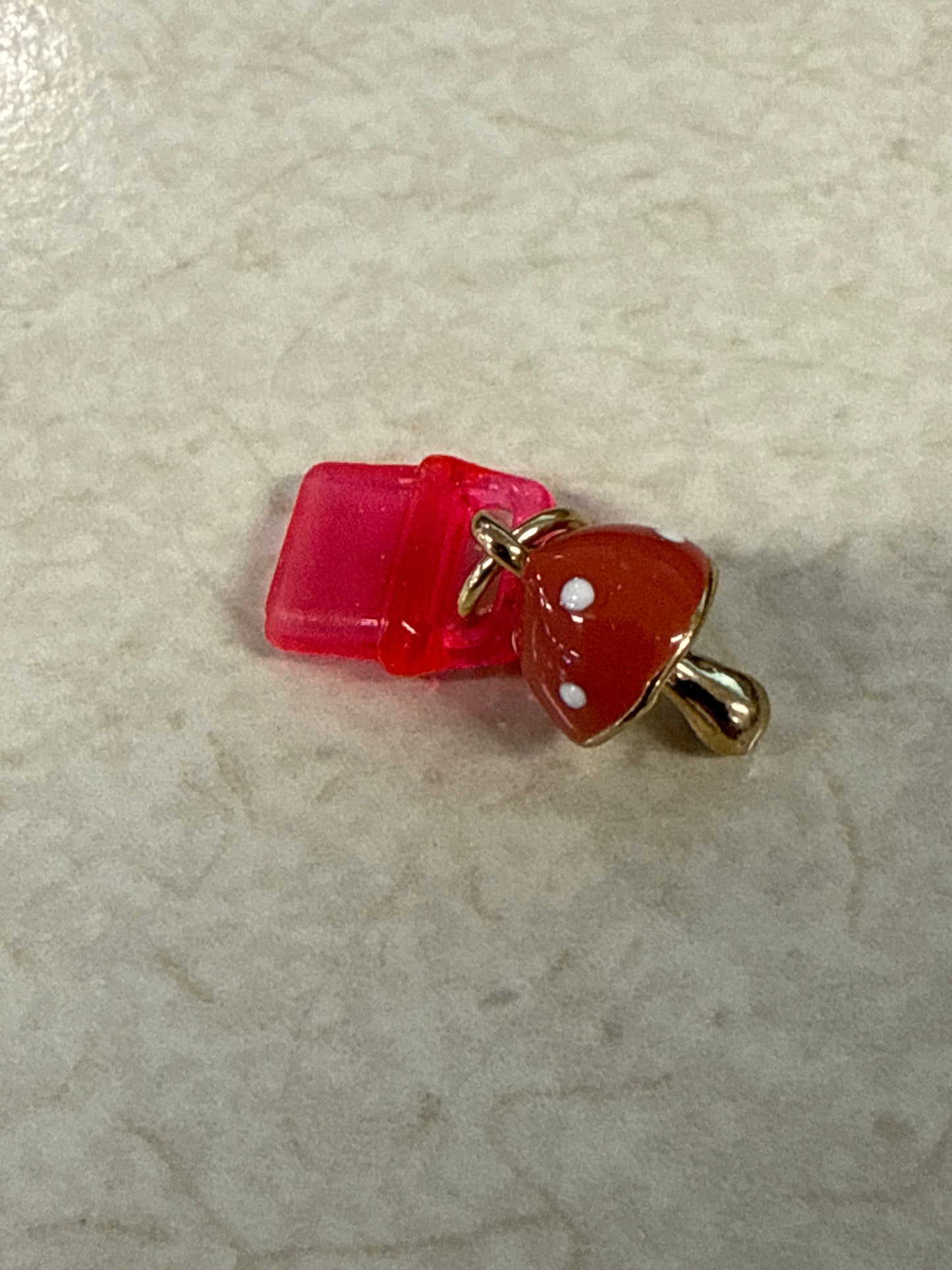 Kindle Charm - Mauve Mushroom - SKU25