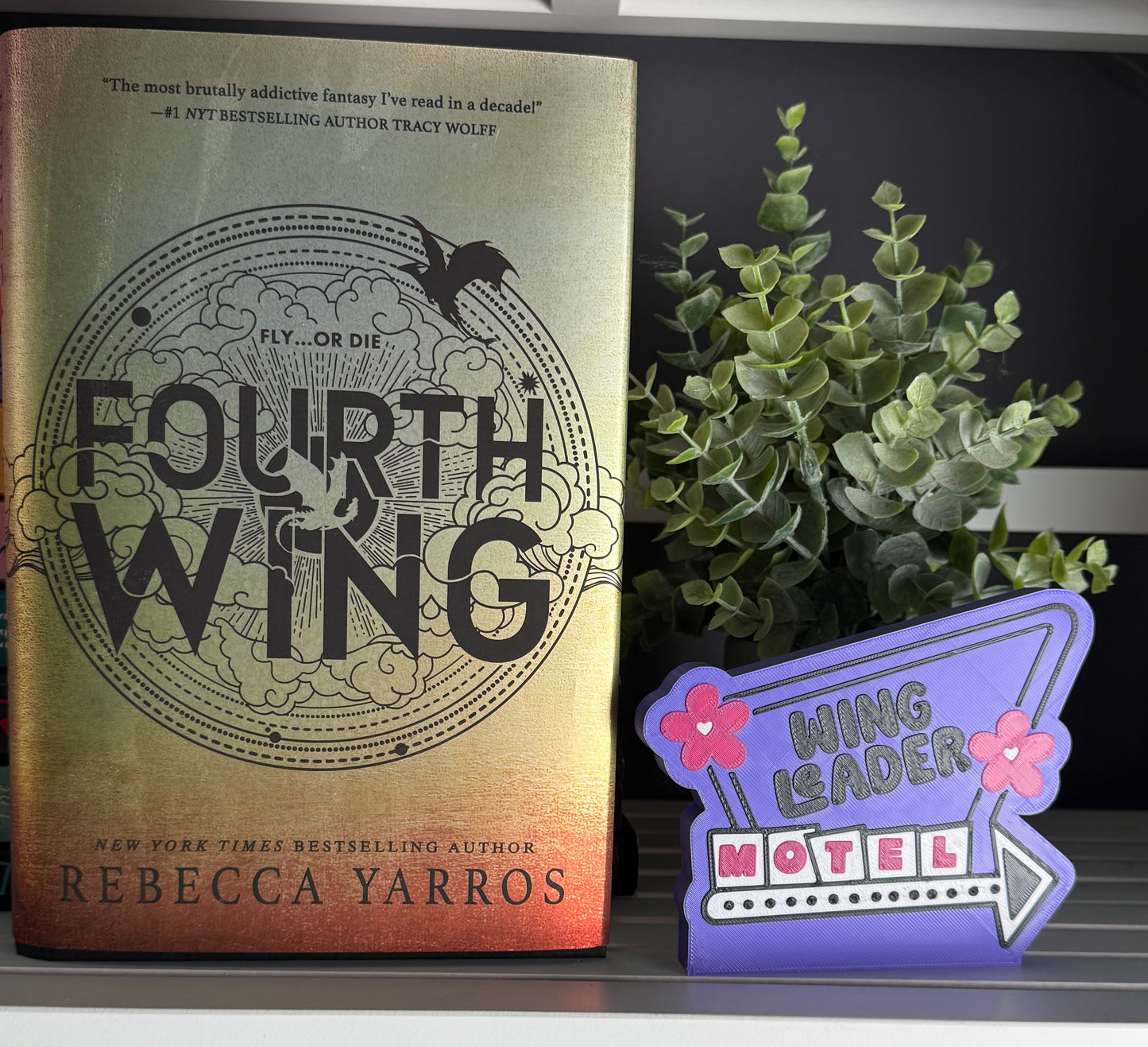 3D - Bookshelf Decor - Wingleader Motel