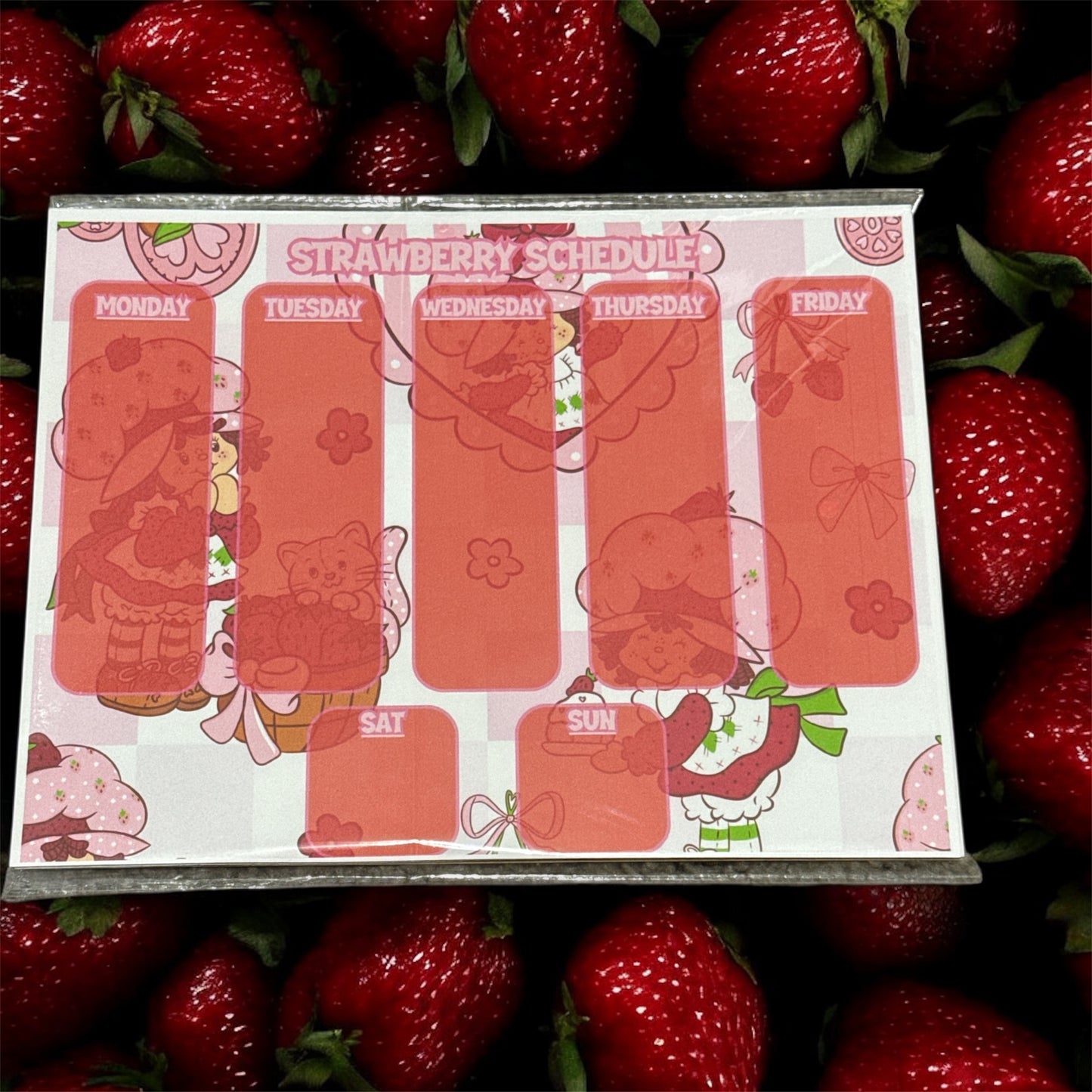 Weekly Planner - Strawberry Schedule