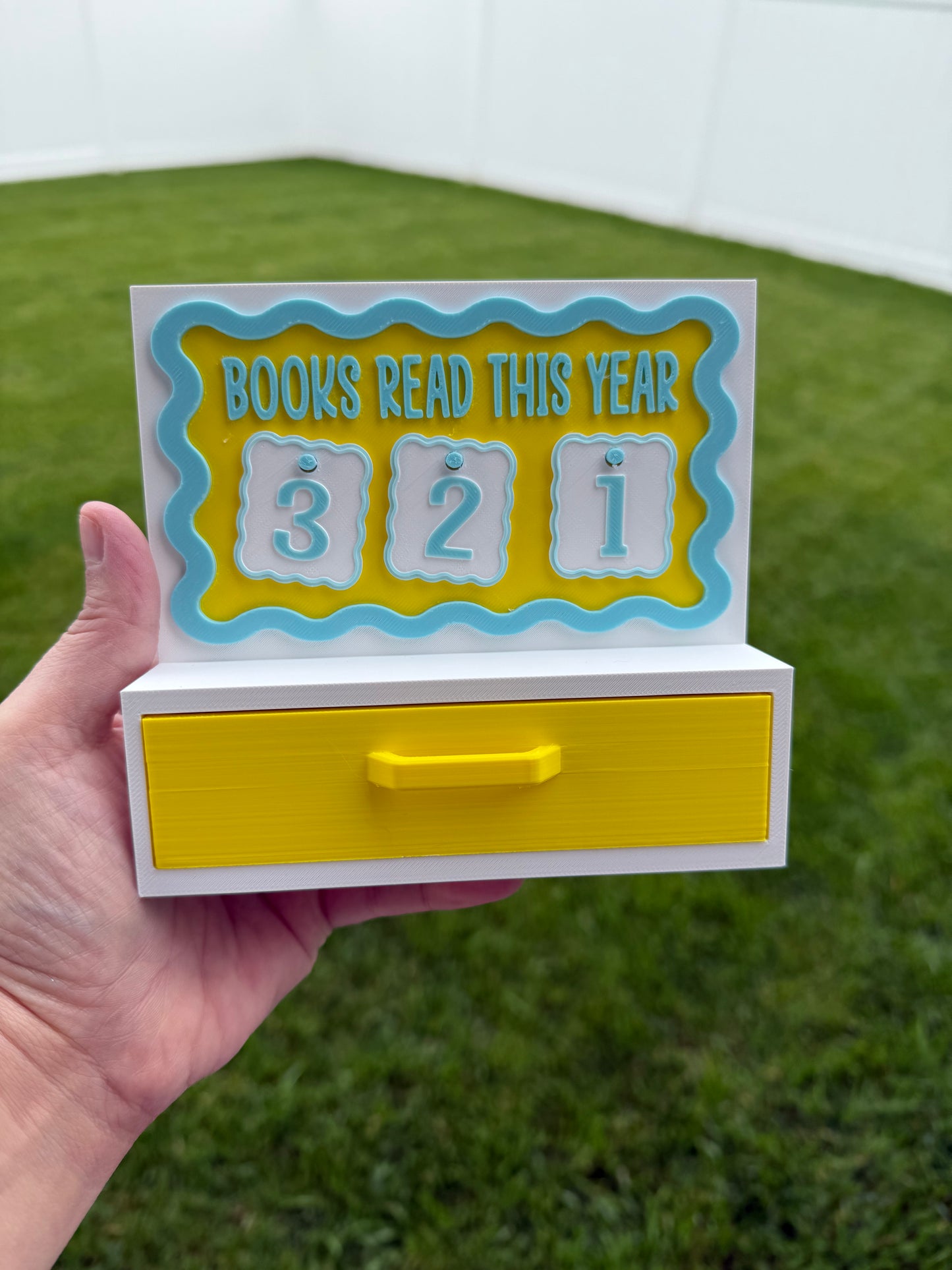 3D - Book Tracker - Pick Your colors