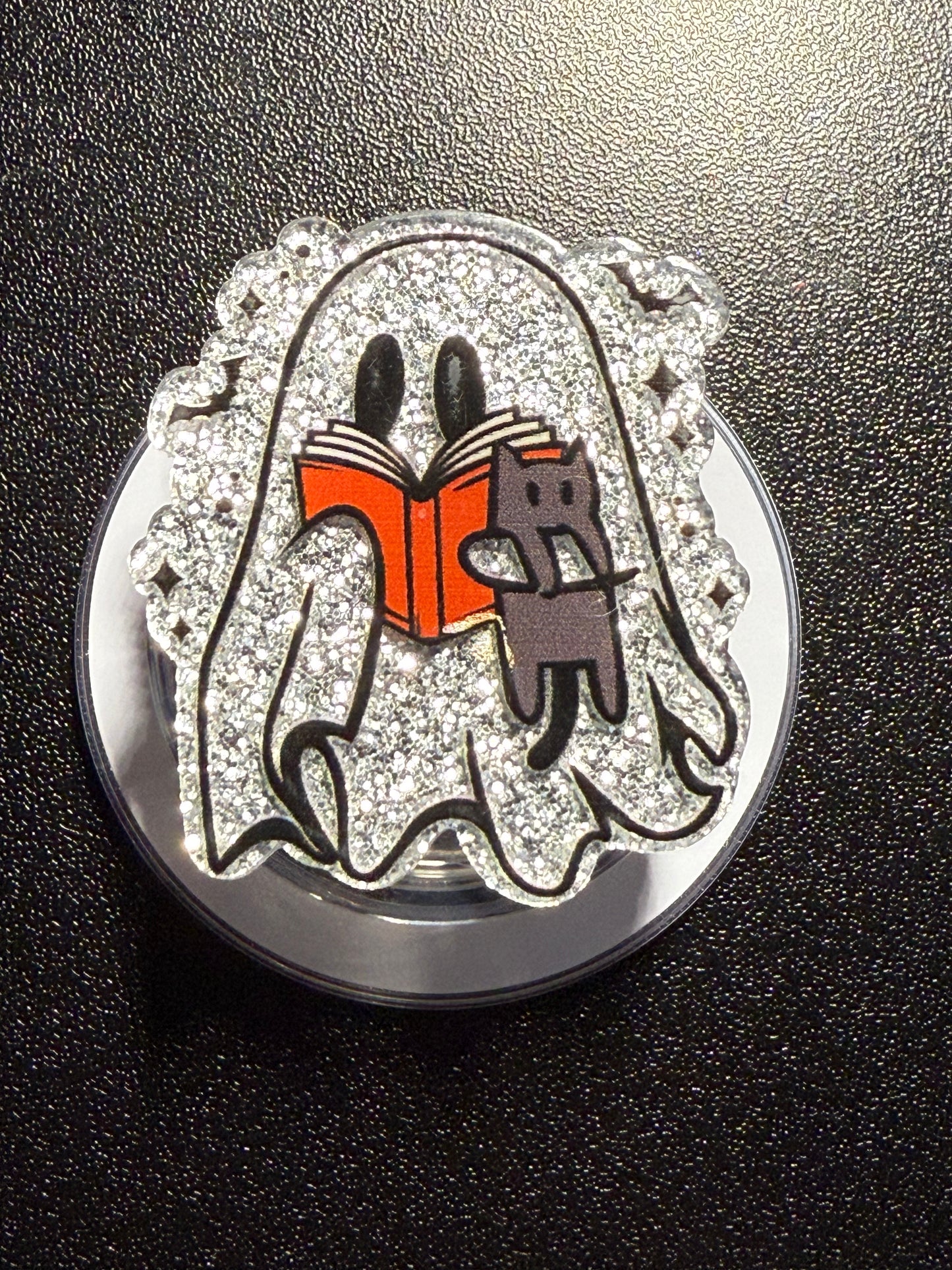 Pop Sockets - Reading Ghost